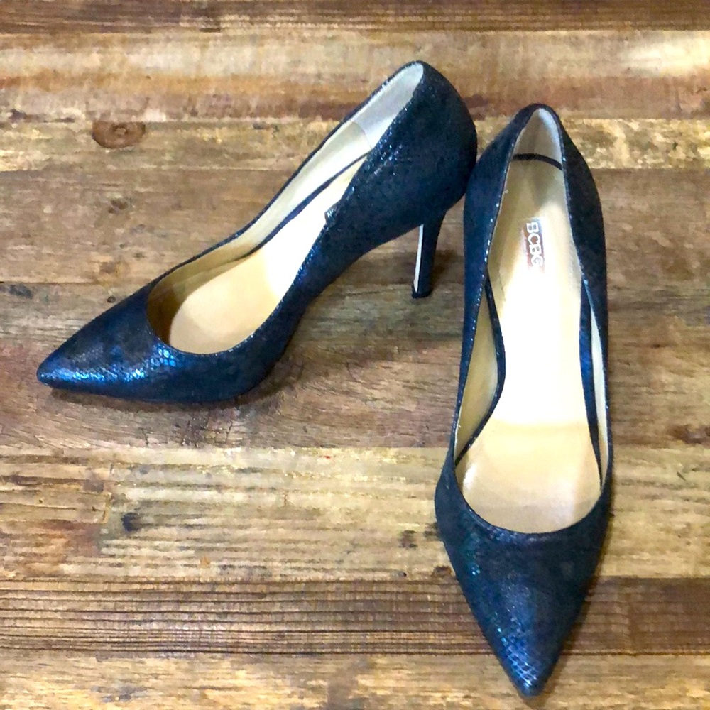 BCBG 4” Blue/Black Snake Print Heel